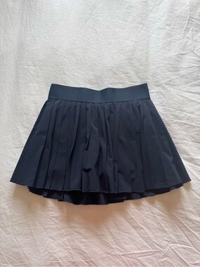 Aritzia TnaMove Tennis Micro Pleated Skirt - Admiral